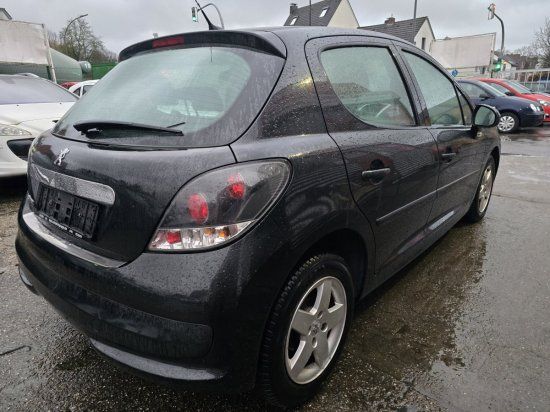 Peugeot 207 TÜV NEU-5 Türer,Werk.geprüft.Inkl.1jG