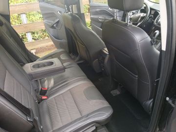Ford Kuga - 6