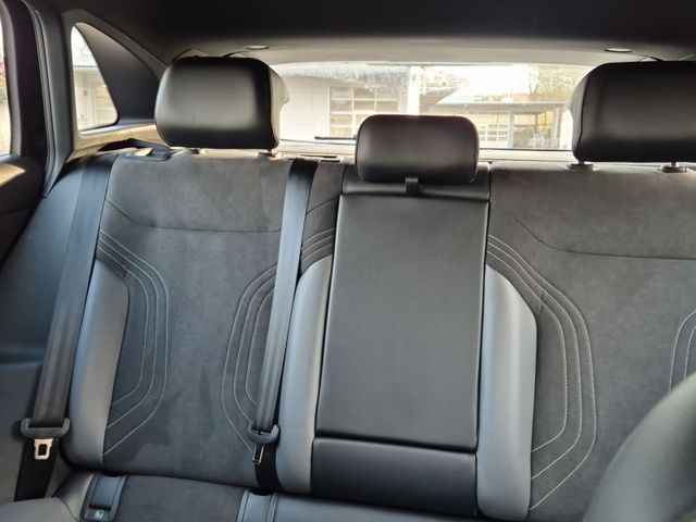 ID.4 Pro Perf 77kWh Kamera,Navi,Alu20Zoll