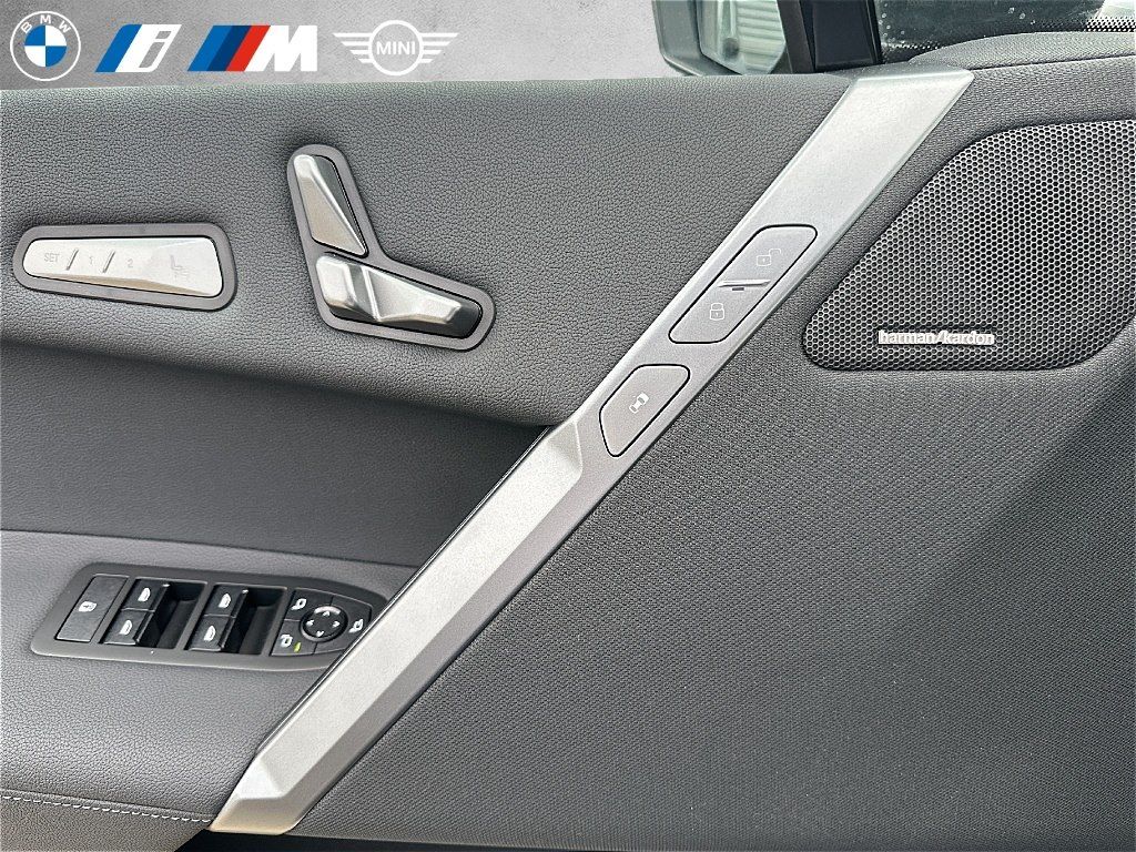 BMW iX - Bild 12