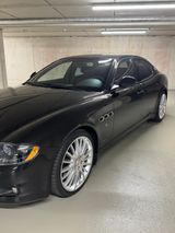 Maserati Quattroporte 4.7 V8 Sport GTS  - Maserati Quattroporte: Privatanbieter