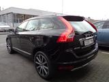 Volvo XC60 2.4D Geartronic Summum AWD*1.HD*PANO*LEDER* - Volvo XC60 Gebrauchtwagen in Düsseldorf