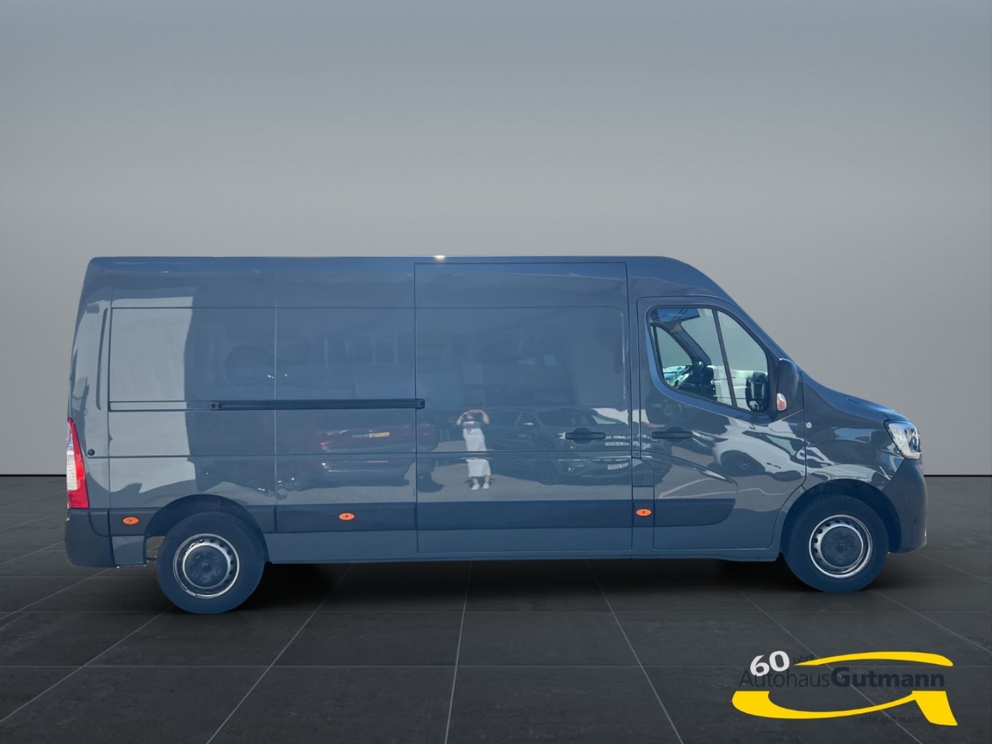 Fahrzeugabbildung Renault Master III Kasten L3H2 HKa 3,5t Automatik Navi S