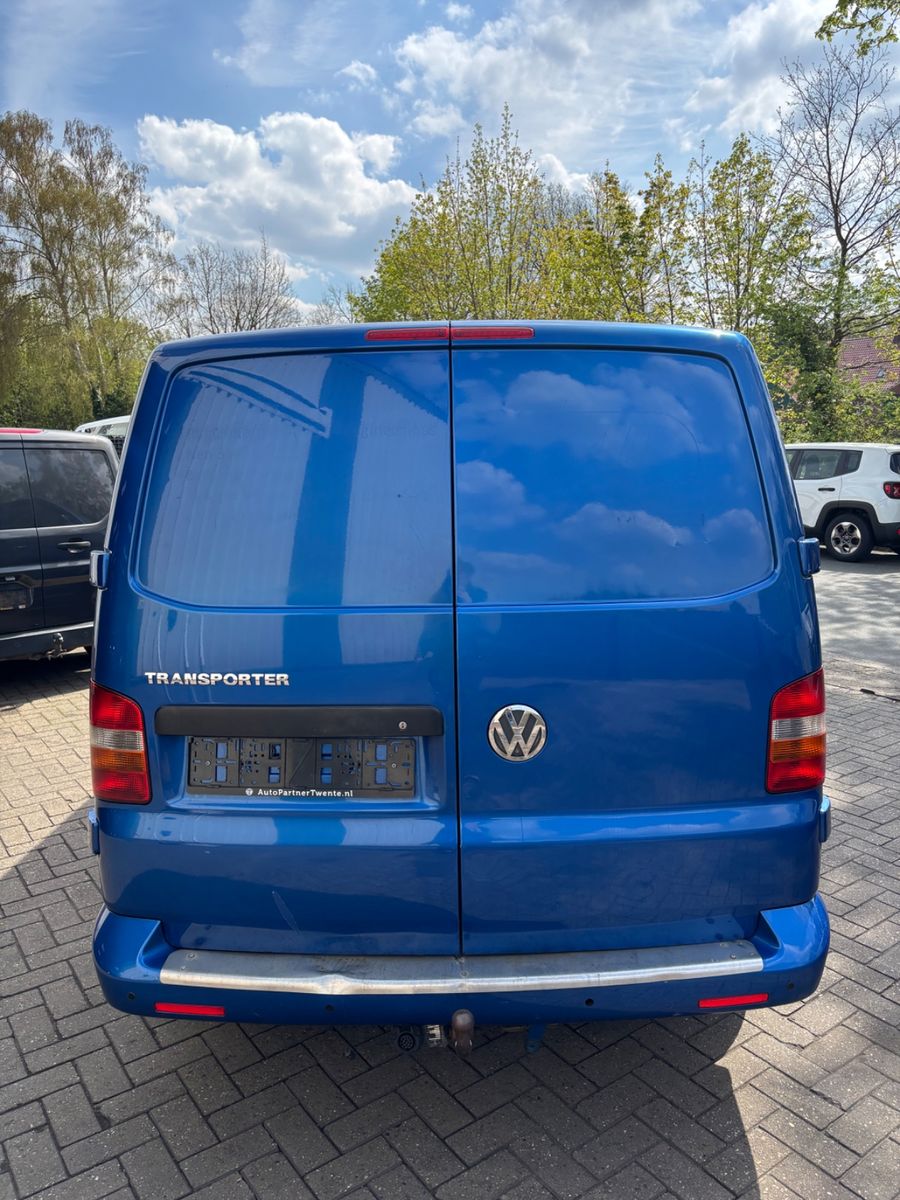 Photo 9 of VW T5 Transporter