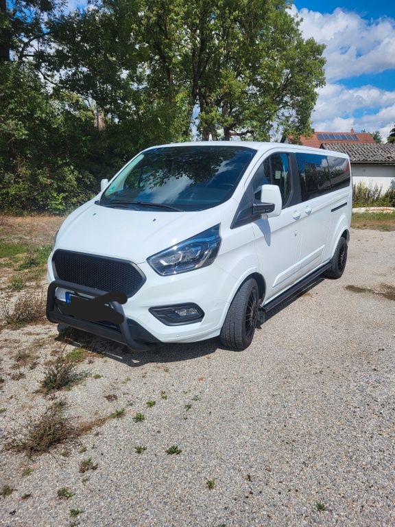 Image of Ford Tourneo Custom