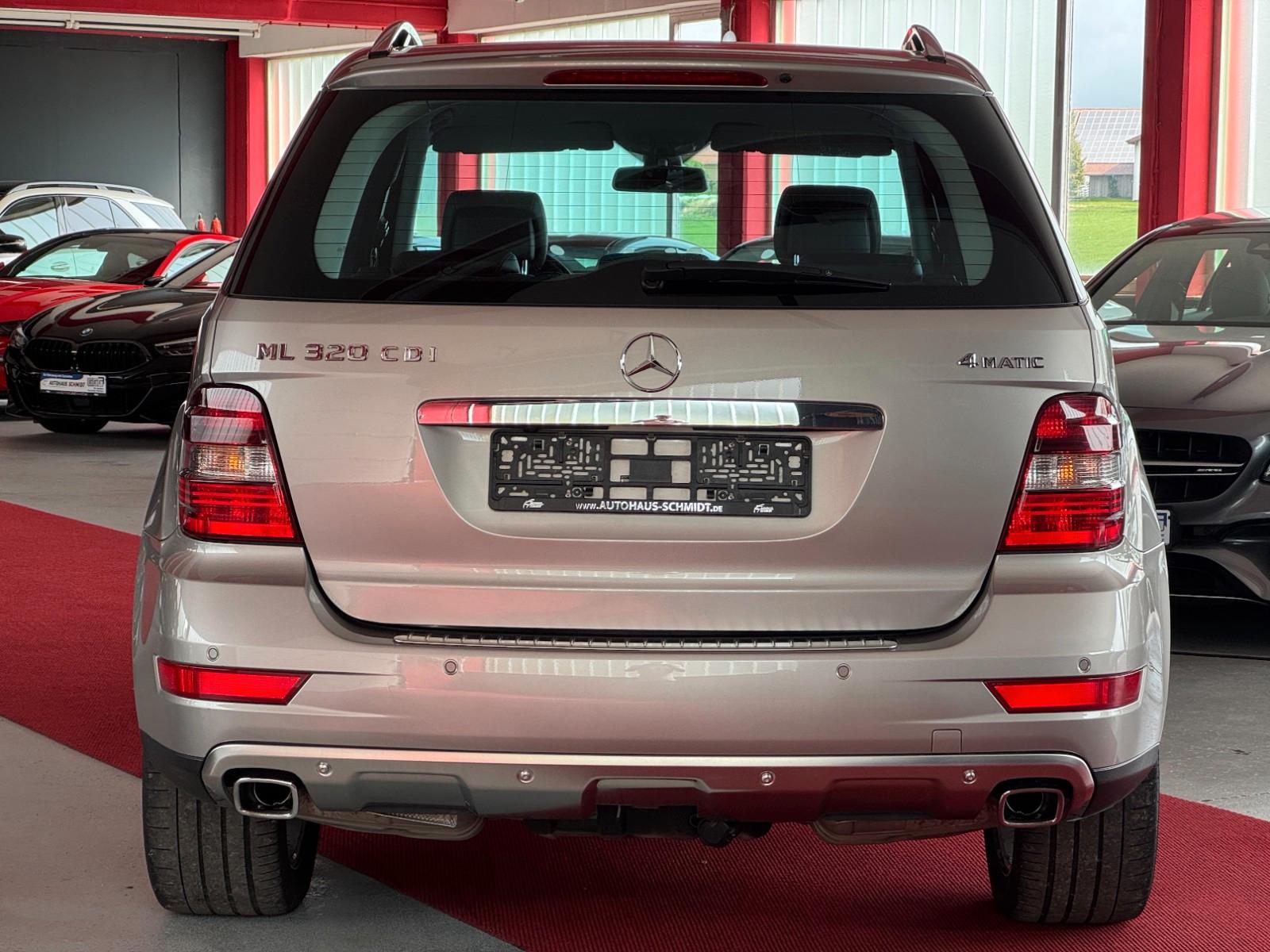 Mercedes-Benz ML320CDI Mopf 4Matic AHK Kamera Airmatic Sportp