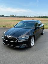 Skoda Superb 3V 2,0 TDI 180 PS TÜV+Inspekt... - Skoda Superb 3V