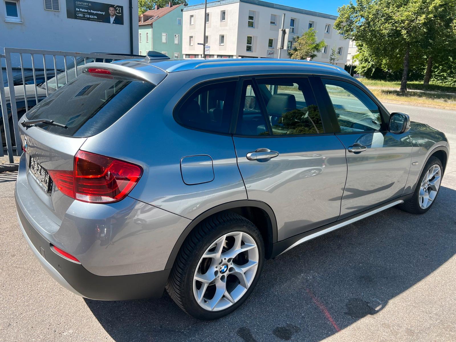 BMW X1 20 d sDrive.Automatik.Pano.Klima Navy.