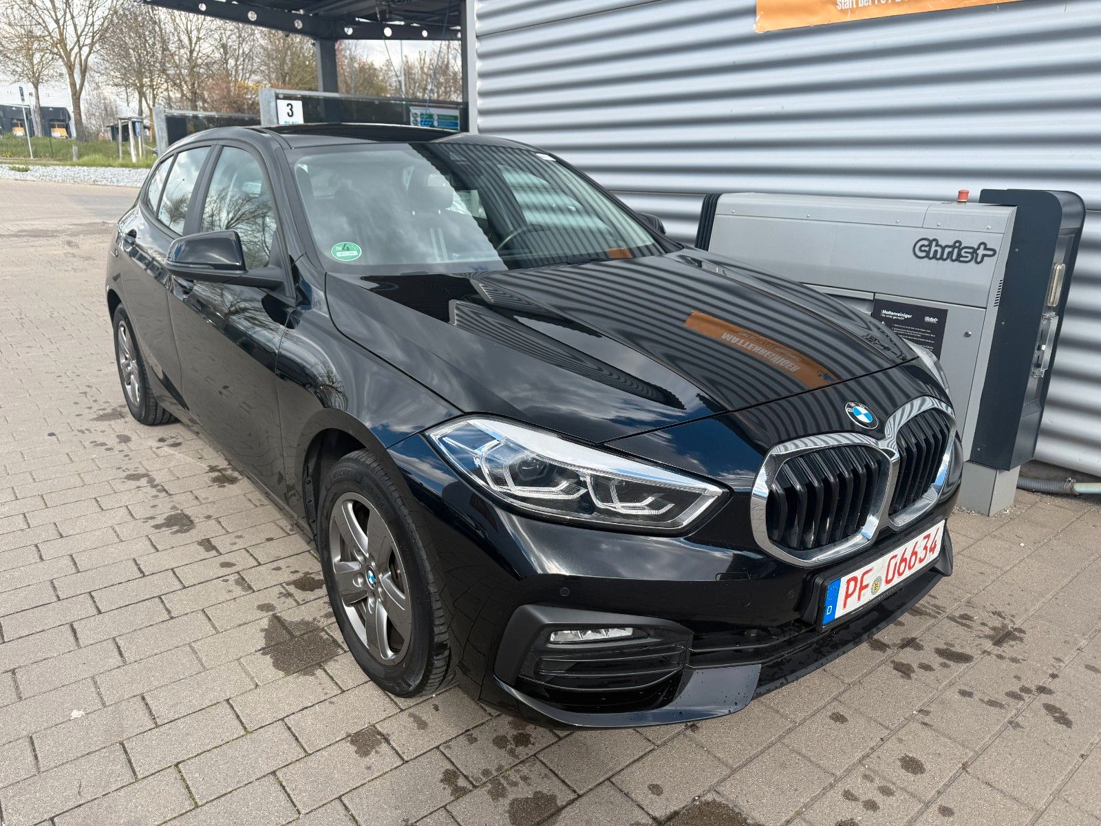 BMW 118d Navi LED Live Cockpit Prof Sportsitze