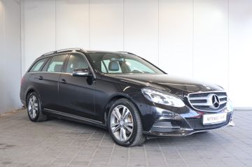 Mercedes-Benz E 220 T Avantgarde FRONT+ILS+NAVI+AHK