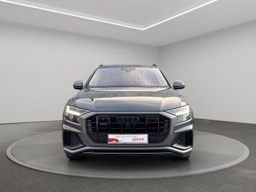 Audi Q8 - 6