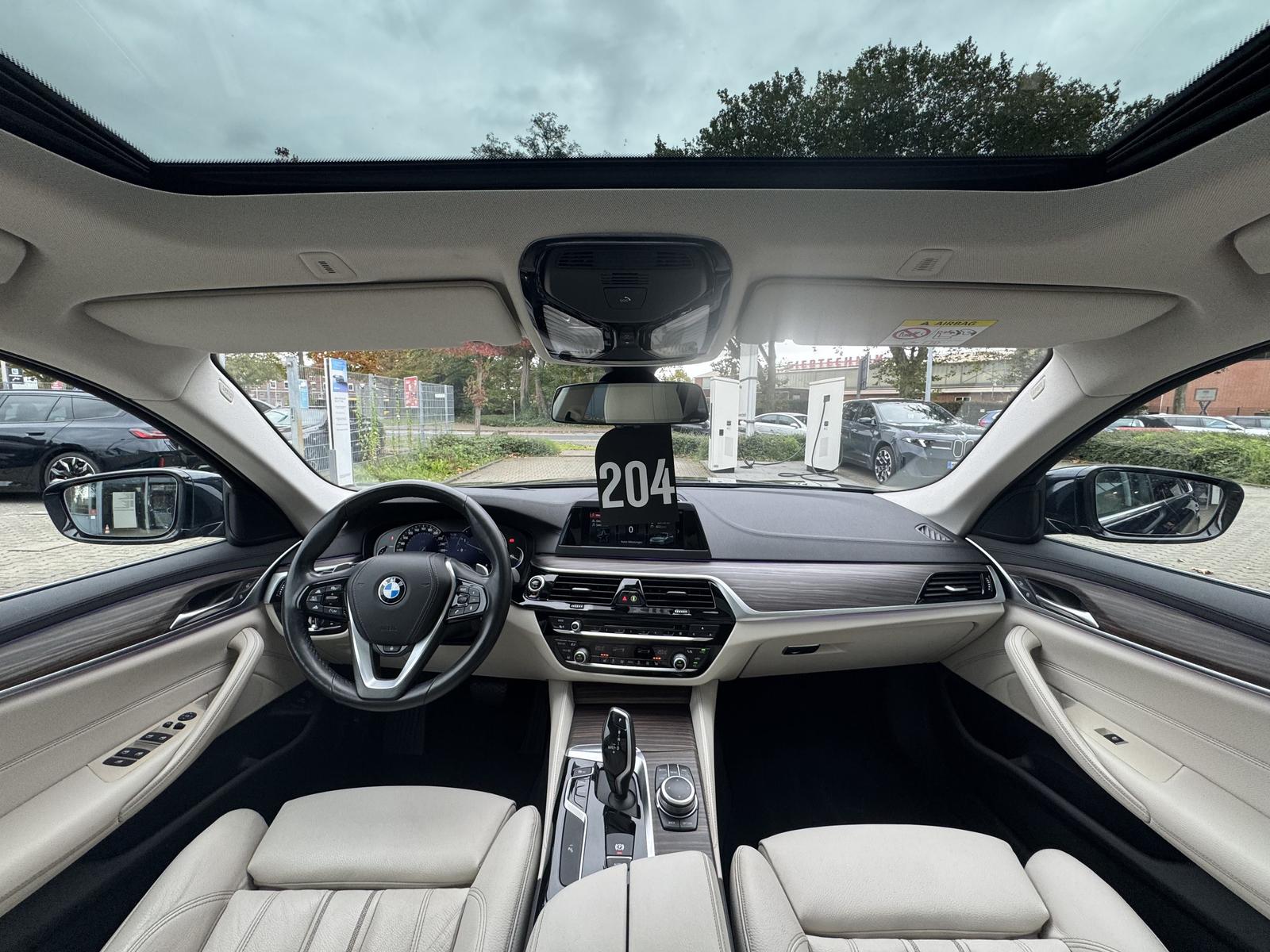 BMW 520d xDrive Tou PANO ACC Ad-LED HuD Sportsitz CD