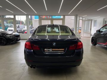 BMW 520 - 5