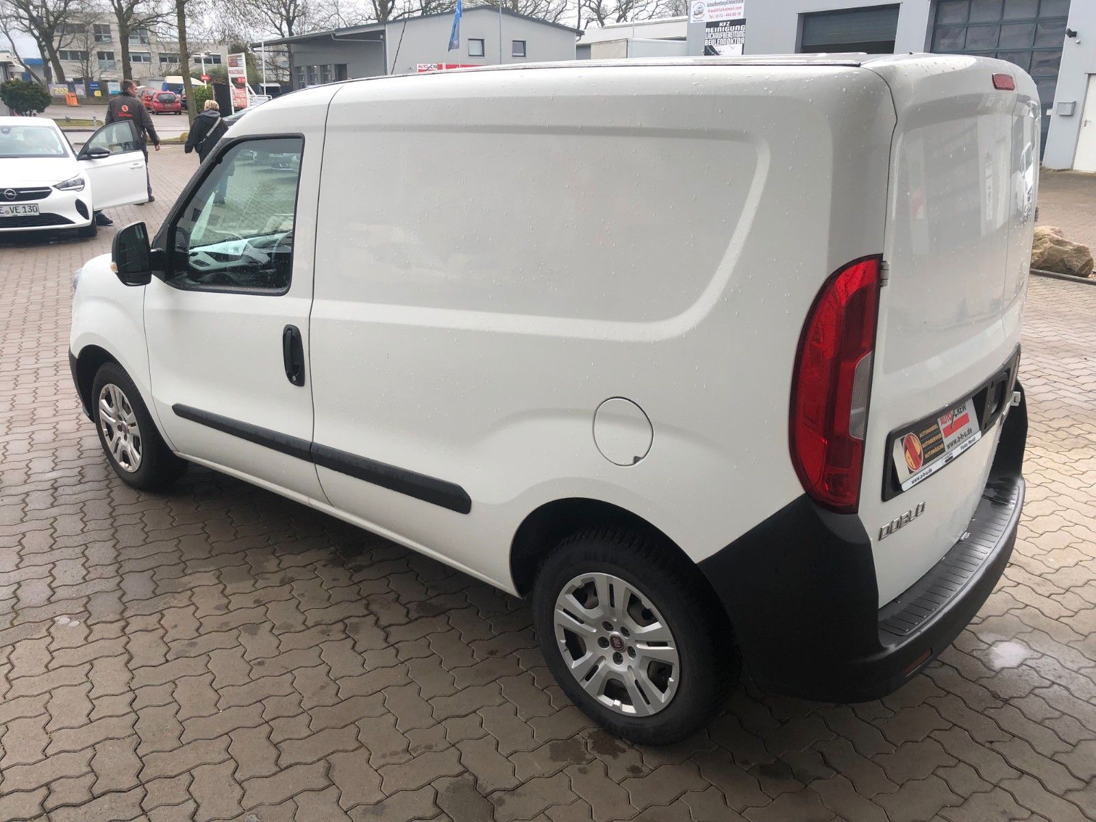 Fahrzeugabbildung Fiat Doblò Basis Kasten