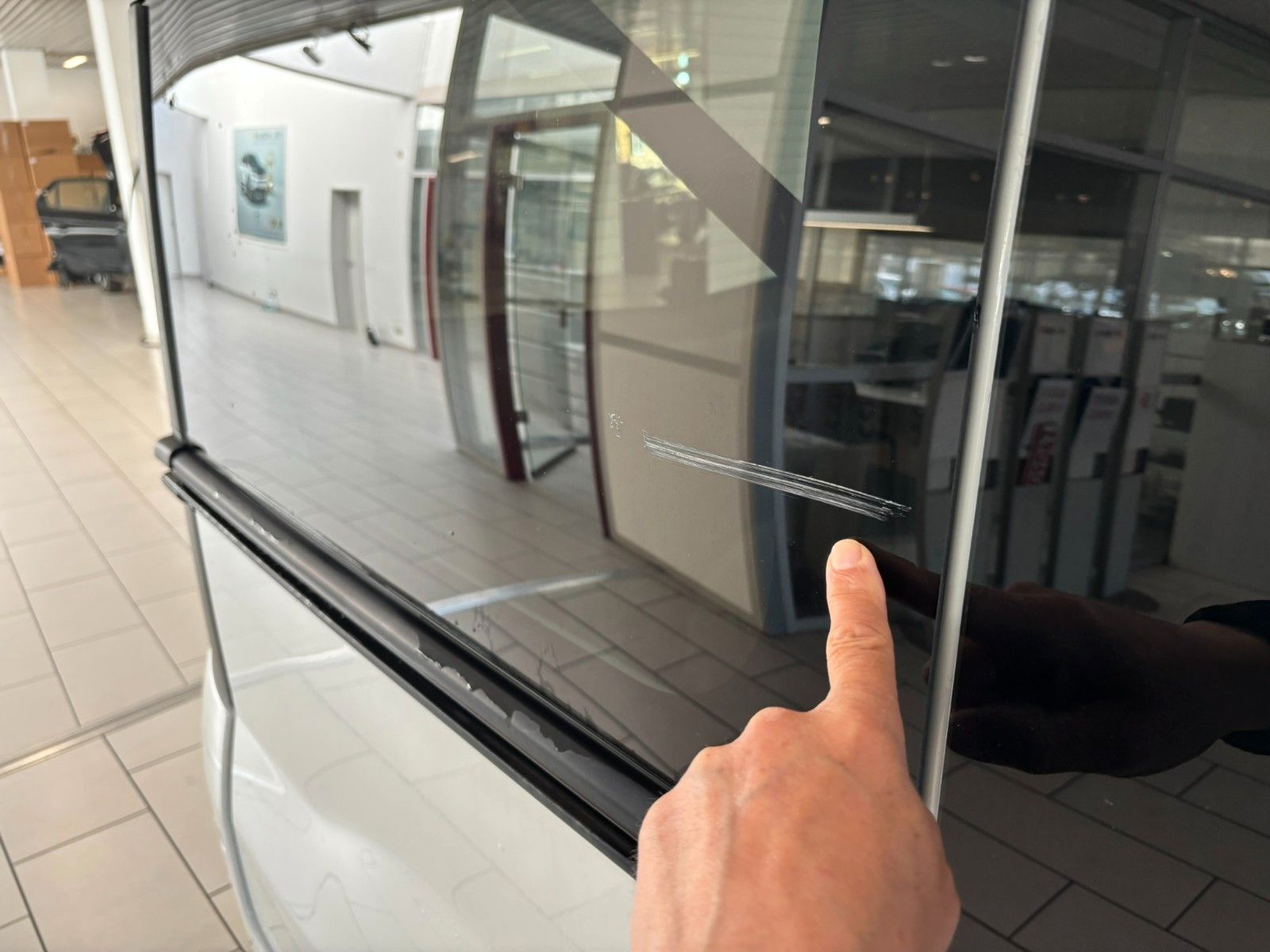 Fahrzeugabbildung Opel Vivaro 2.0D Kombi L1H1 9-SITZE/KLIMA/ALU/SolarPr