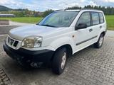 Nissan X-Trail 2,2 Di Comfort Comfort - gebrauchte Nissan X-Trail aus dem Jahr 2003