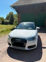 Audi A1 Sportback 1,4L TFSI R4 122PS glets... - Audi: R12