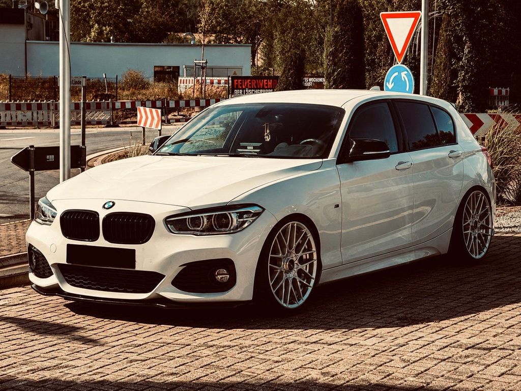 Image of BMW 118
