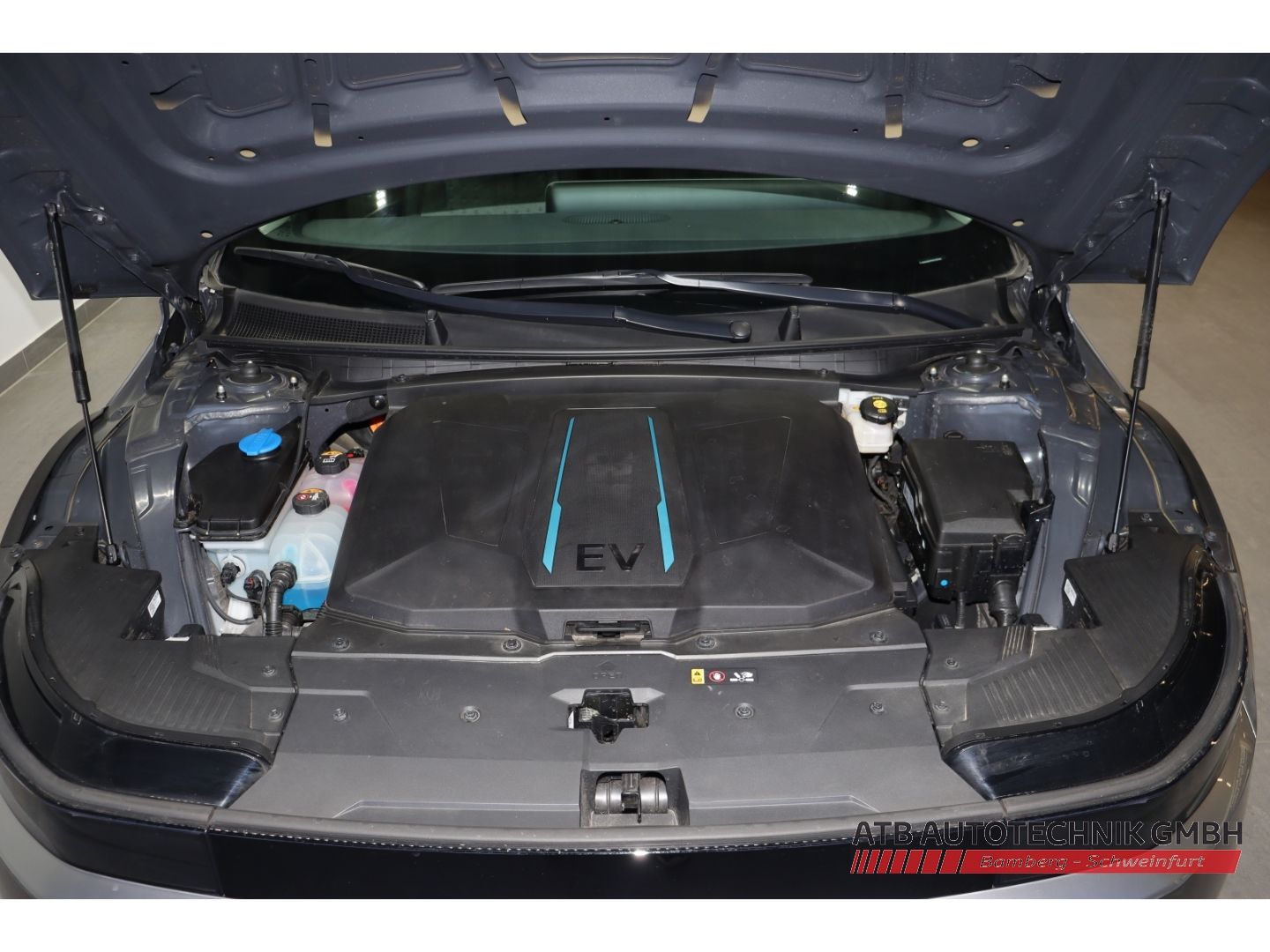 Fahrzeugabbildung Hyundai IONIQ 5 77,4 kWh 2WD TECHNIQ 99% SOH Panorama Na