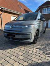 Volkswagen T7 Multivan 2.0 TDI, Lang
