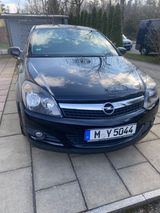 Opel Astra GTC 85kW - Opel Astra aus 2010: Gtc