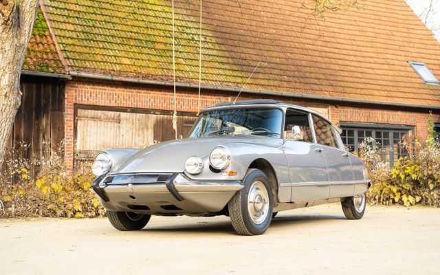 Citroën DS 21 Pallas - Restaurierter Zustand!