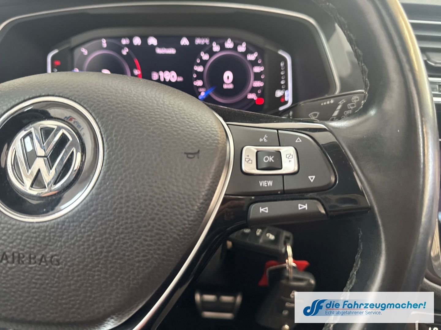 Fahrzeugabbildung Volkswagen Tiguan IQ.DRIVE Start-Stopp 4Motion StandHZG El