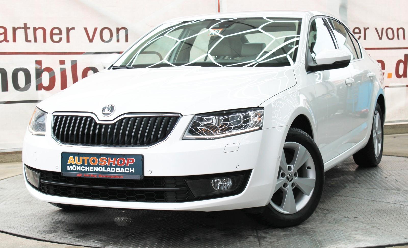 Skoda Octavia Elegance*Navi*Xenon*Leder*Spurhalteass.*