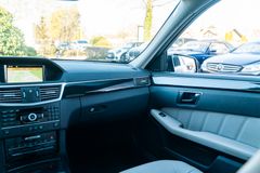 MERCEDES-BENZ E350  T CDI 4Matic/ AIRMATIC/ AHK/ MASSAGE