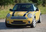 MINI COOPER "Bumblebee"