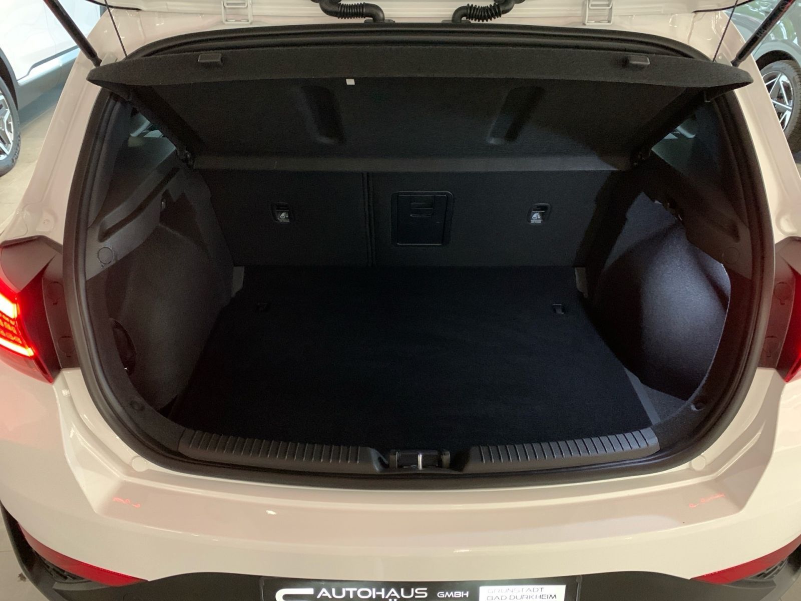 Fahrzeugabbildung Hyundai i30 1.5 T-GDI 7-DCT N Line Mild-Hybrid Pan.Dach