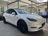 Tesla Model Y Long Range RWD - Tesla Model Y in Duisburg