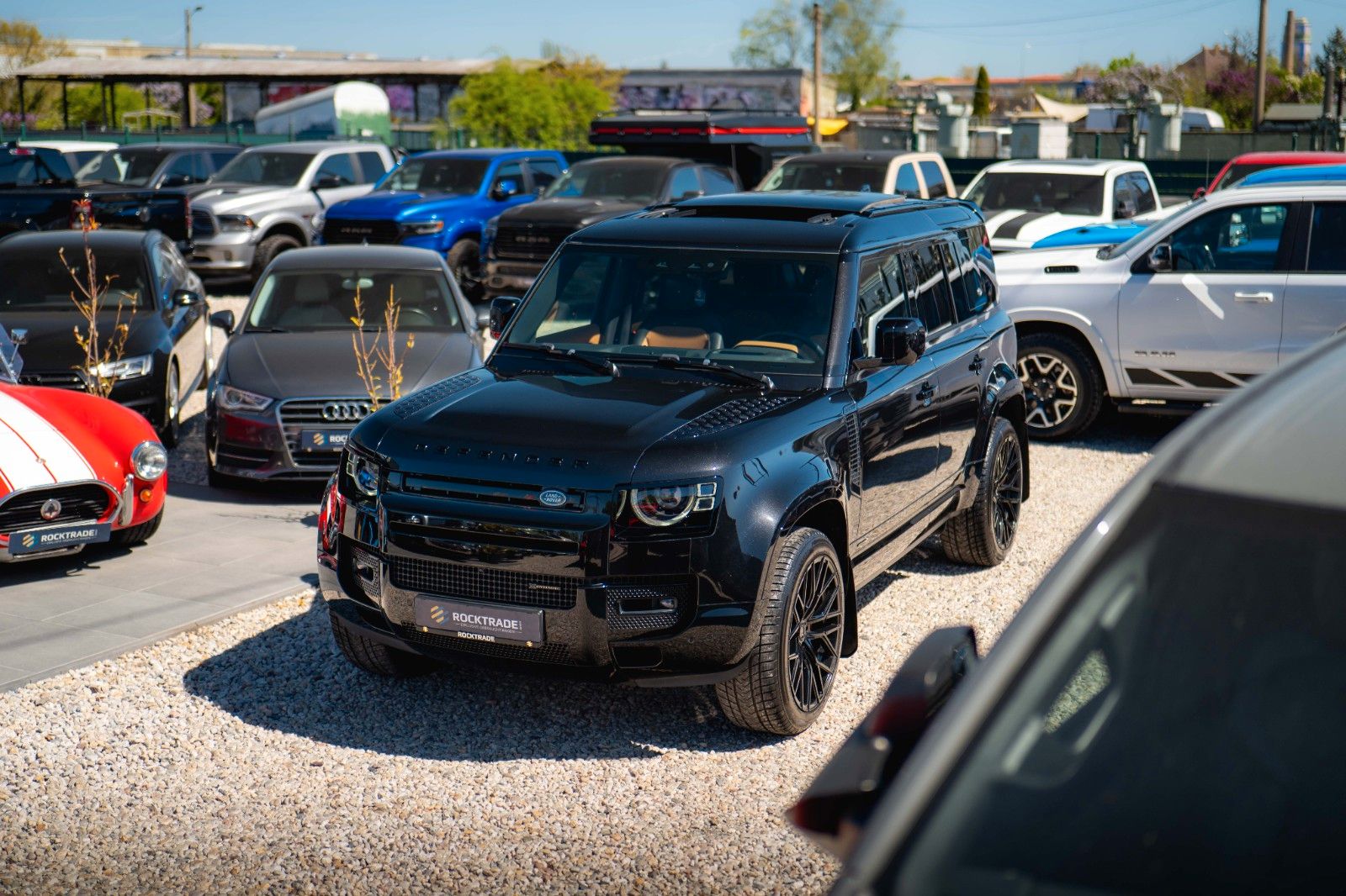 Fahrzeugabbildung Land Rover Defender 110 X-Dynamic Black Style Pack 4x4