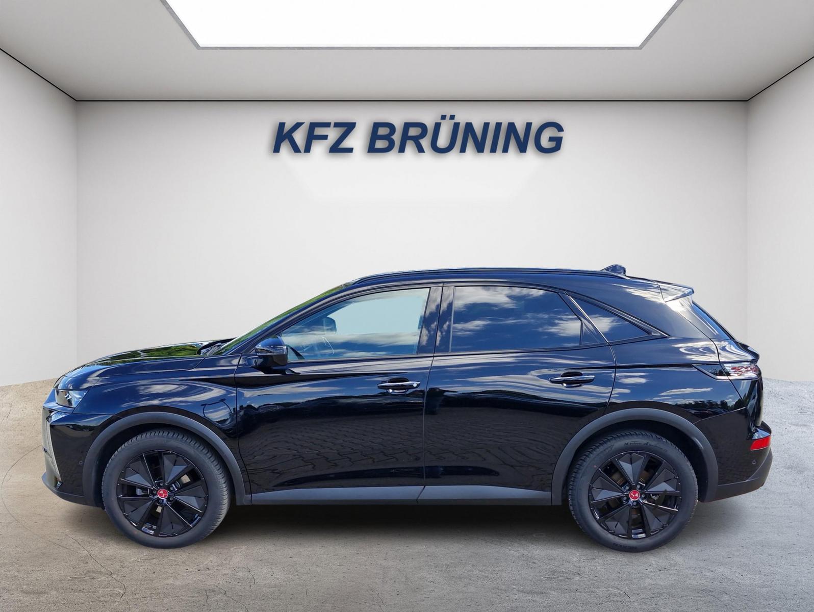 DS Automobiles  BlueHDI 130 AT Performance Line+ LED Navi Alcan