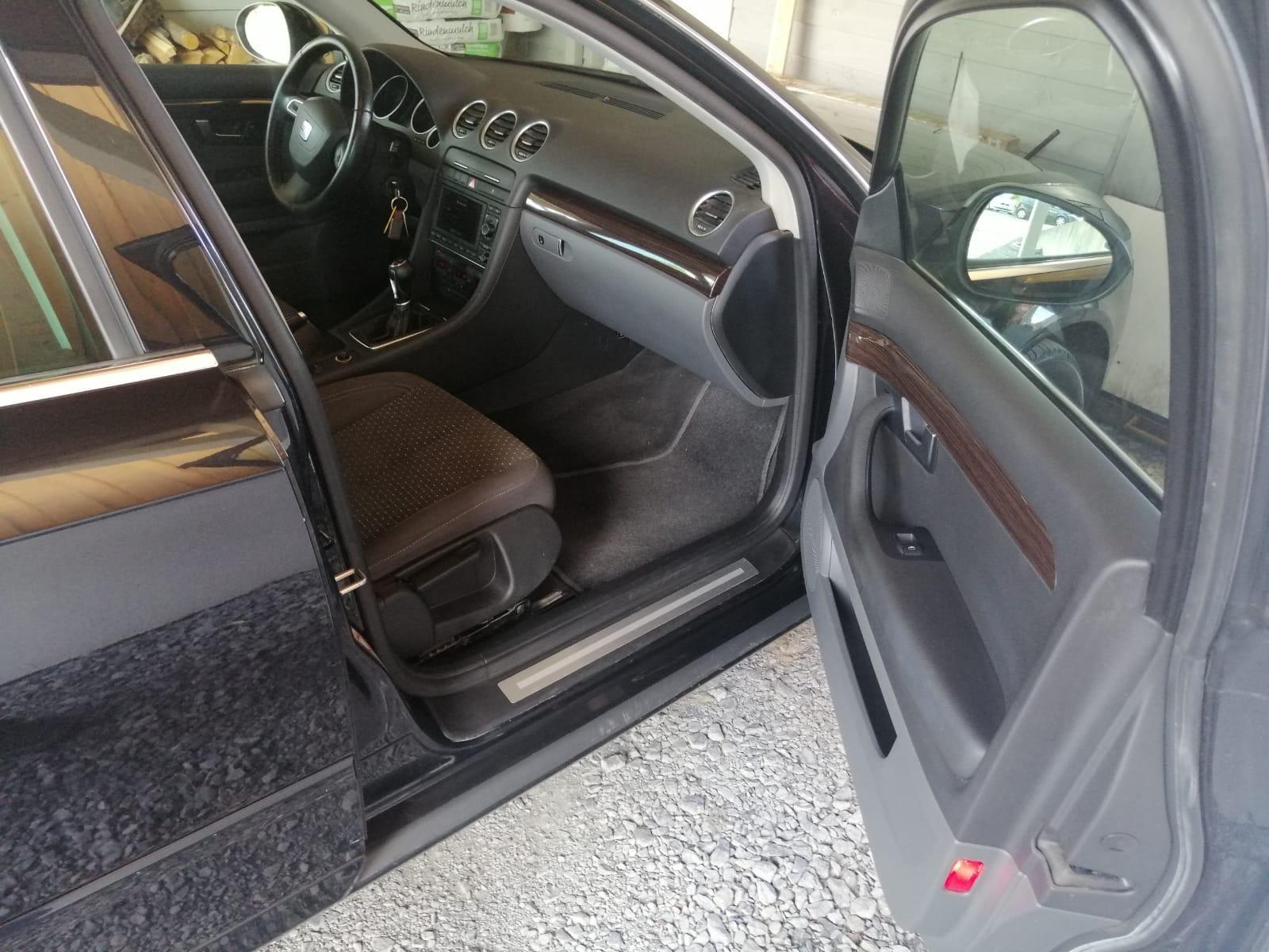Seat Exeo 2011 — engine 1.968 cm³, 120 HP (88kW)