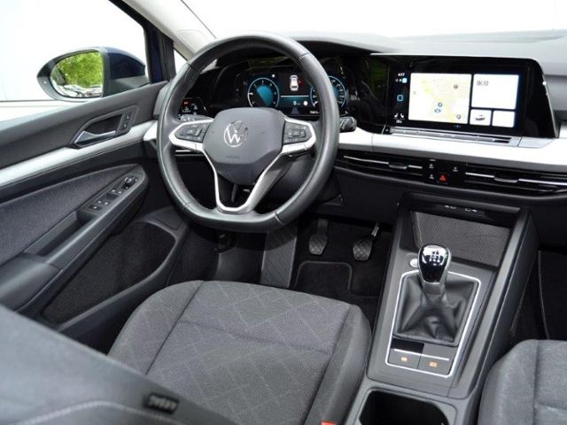 Golf VIII Variant 2.0 TDI Life LED/NAVI+VZE/BUSI