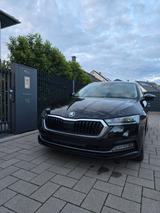 Skoda Octavia 2.0 TDI 110kW DSG Ultimate Combi VOLL - Skoda Octavia: 1u2