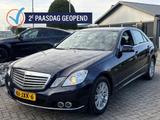 Mercedes-Benz E 200 E200 CDI Sedan 2009 automatik Youngtimer N - Mercedes-Benz E 200 mit Diesel-Antrieb: Blau, Limousine