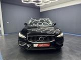 Volvo V60 Inscription Recharge Plug-In Hybrid AWD*3JG* - Volvo V60 Inscription mit Hybrid-Antrieb (Benzin/Elektro)