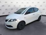 Lancia Ypsilon 0.9 silver hybrid - Lancia Ypsilon mit Benzin-Antrieb: Automatik