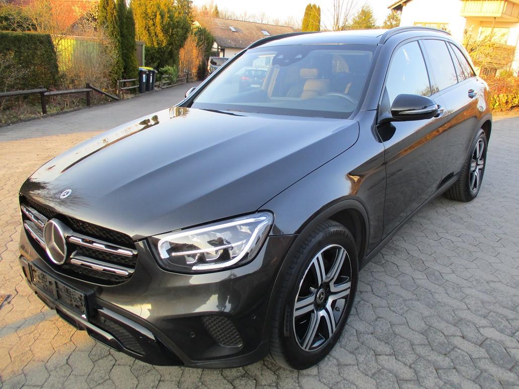 Mercedes-Benz GLC 220 d 4Matic+Night-Paket+Vollleder