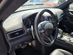 Fahrzeugabbildung Levante GT Hybrid Luftfederung AD Niveau Navi Le