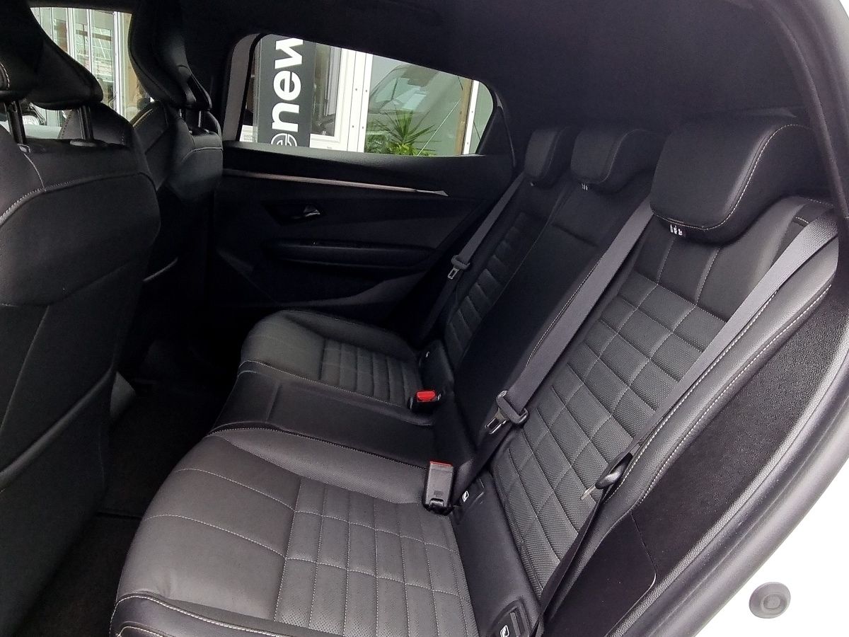 Fahrzeugabbildung Renault Megane E-TECH ICONIC EV60 220hp