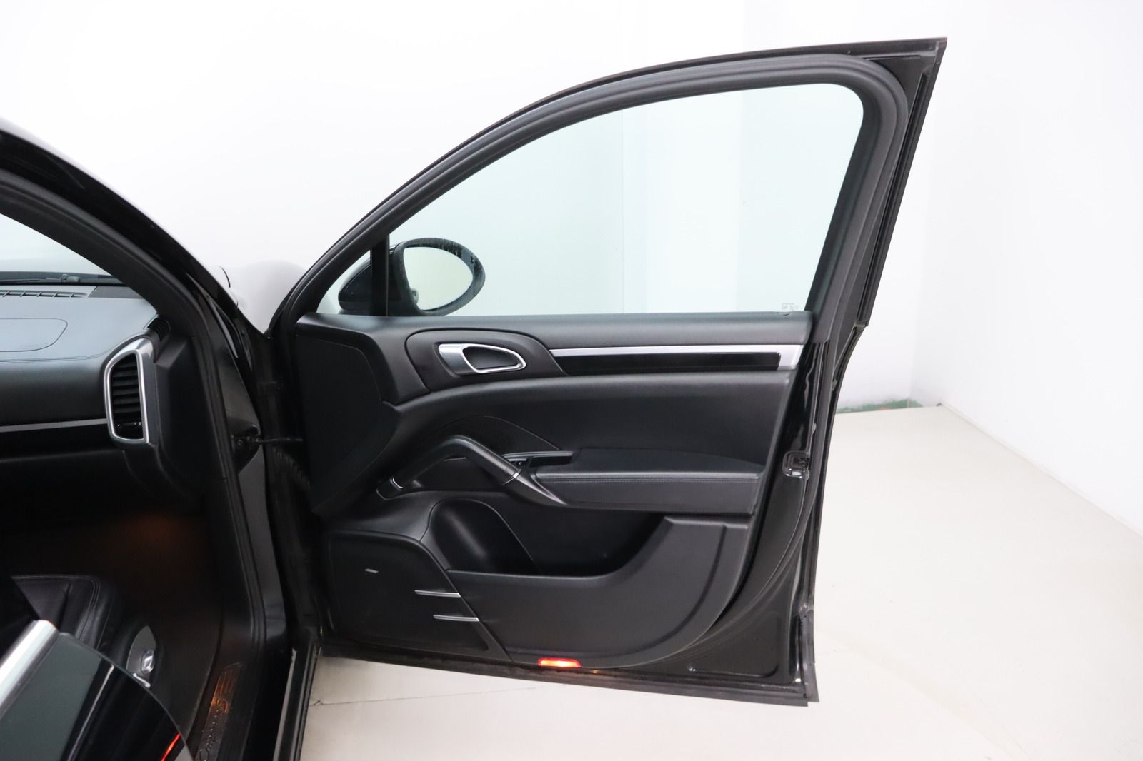 Fahrzeugabbildung Porsche Cayenne S 4.8l V8
