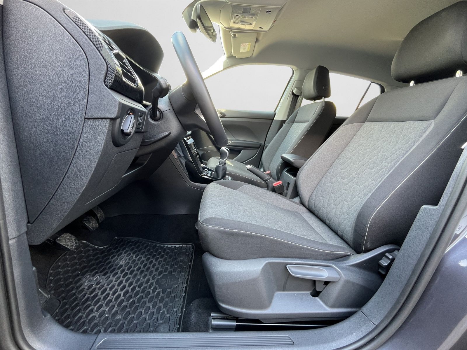 Volkswagen T-Cross - Bild 13