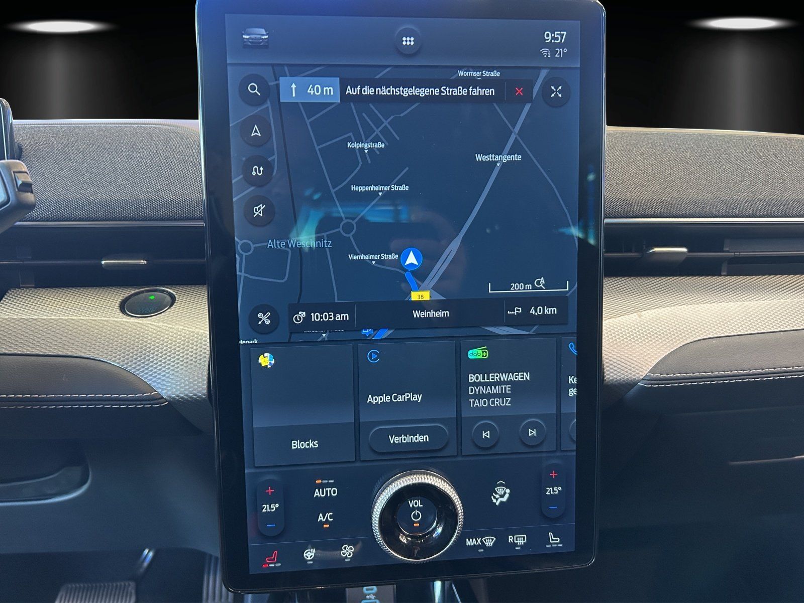Fahrzeugabbildung Ford Mustang MACH-E Heckantrieb Extended Range Panora