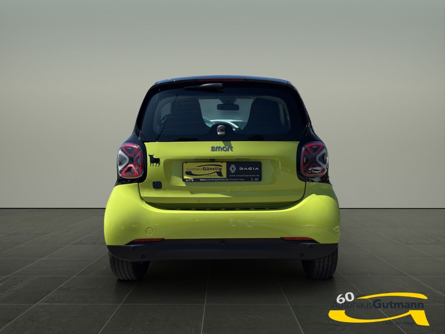 Fahrzeugabbildung Smart fortwo coupe electric drive EQ Panorama Soundsys