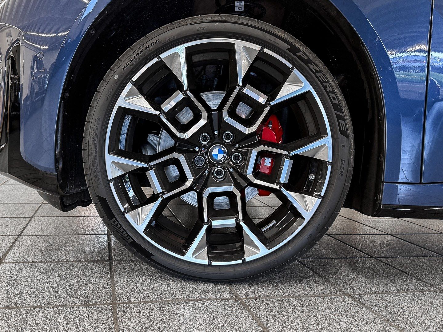 BMW iX3 - Bild 4
