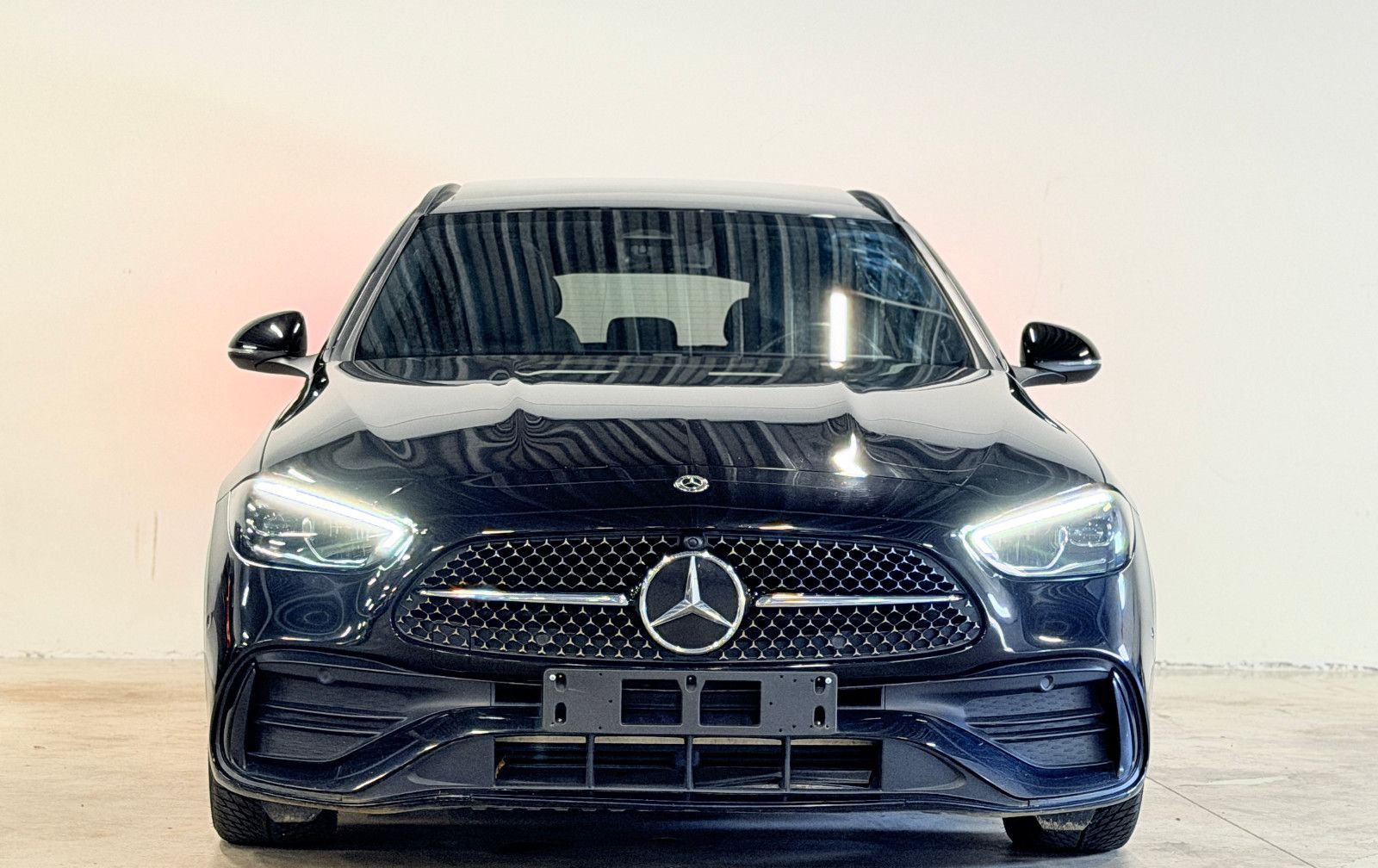 Mercedes-Benz C 200d AMG Line imagem 2