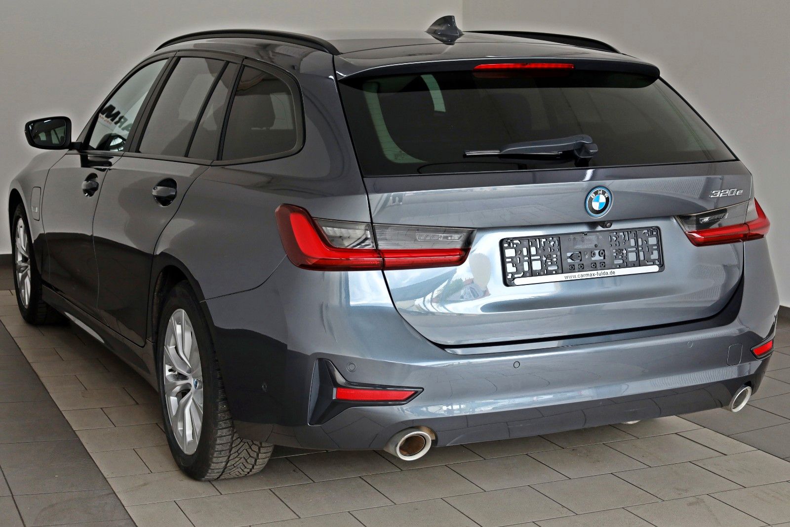 Fahrzeugabbildung BMW 320e Touring Advantage Leder,Navi,LED,Kamera,AHK